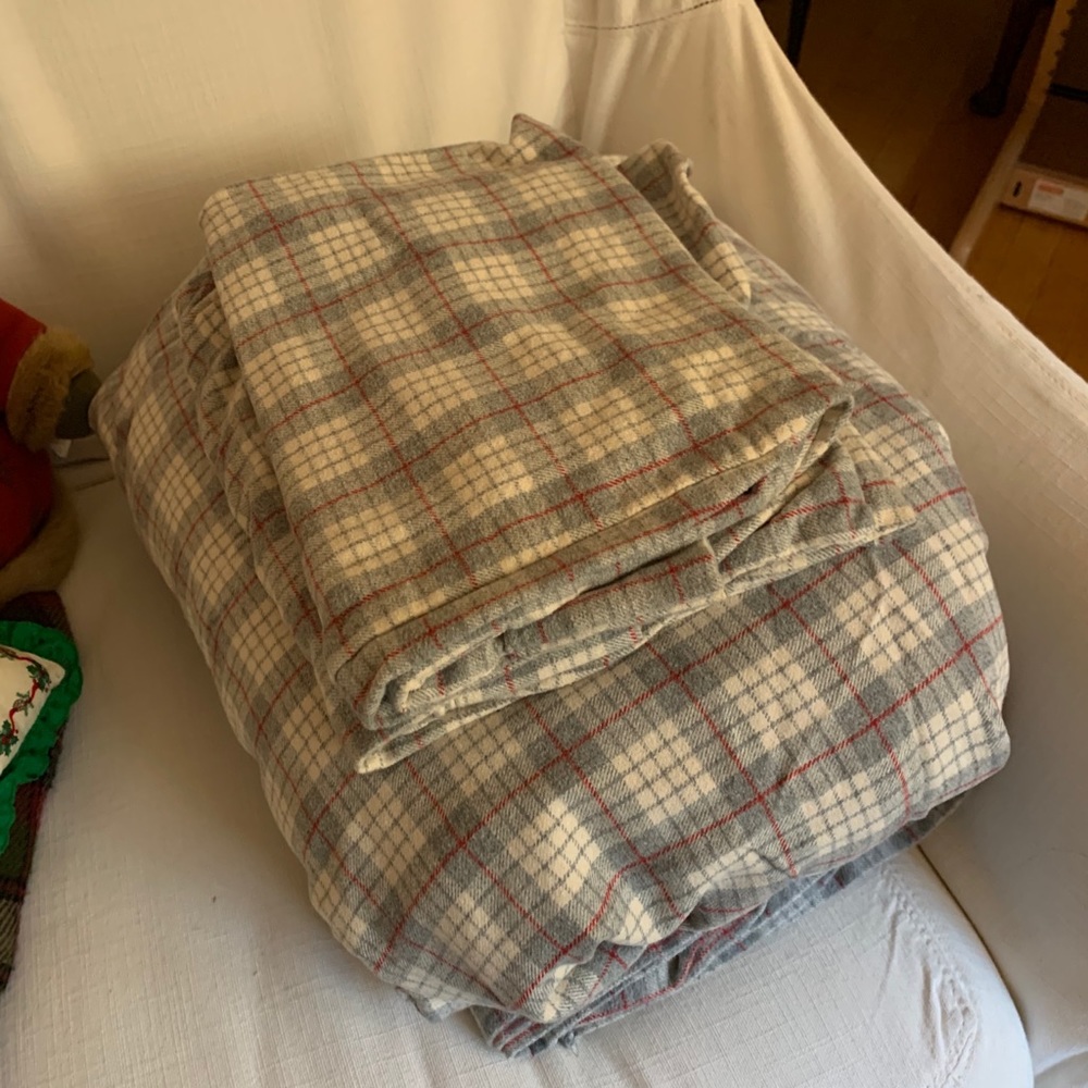 Ultrasoft Comfort Flannel Sheet Set - Queen Set